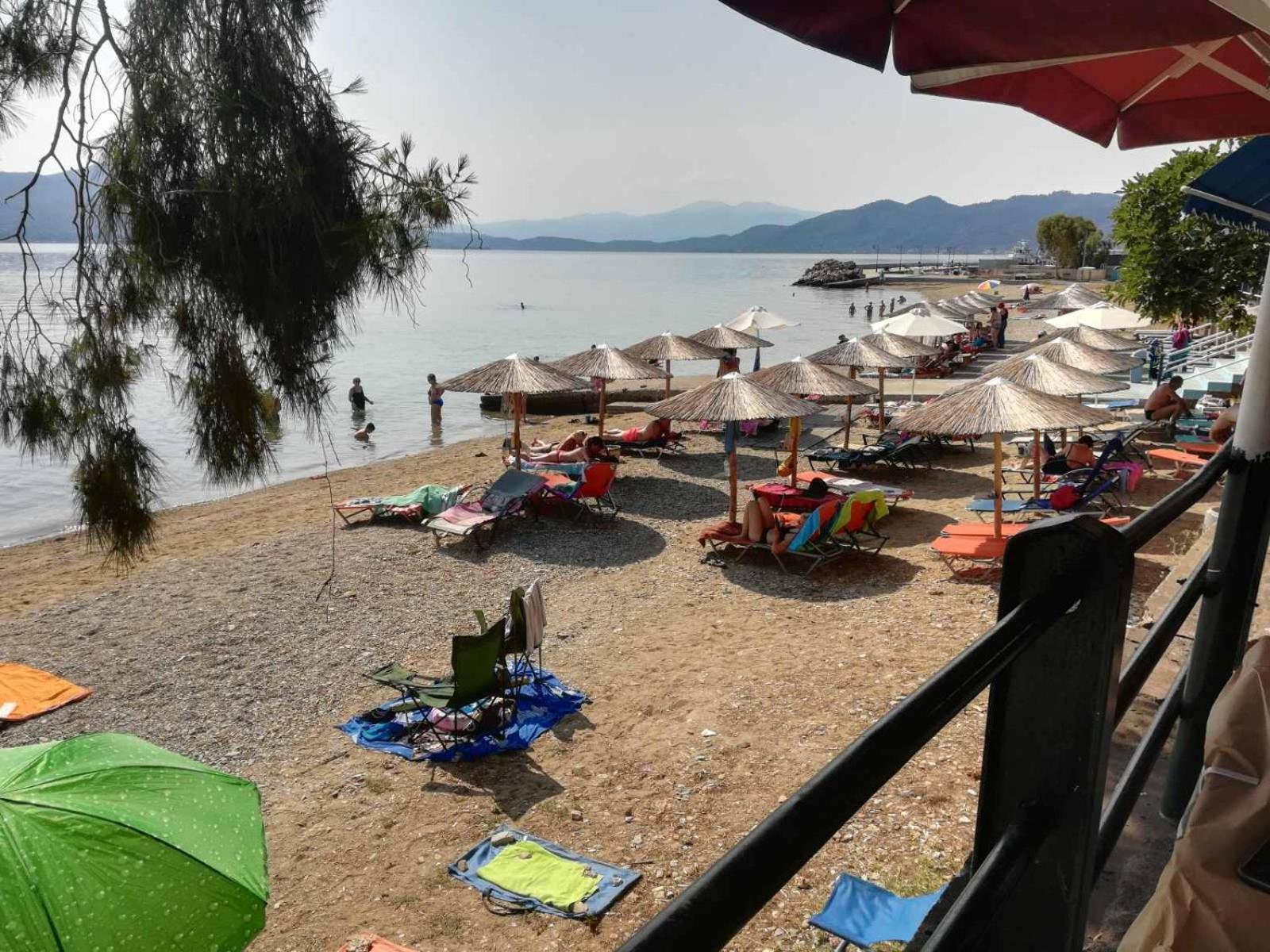 Modern Studio By The Sea Loutra Edipsou  Exterior foto